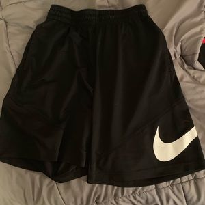 Basketball shorts